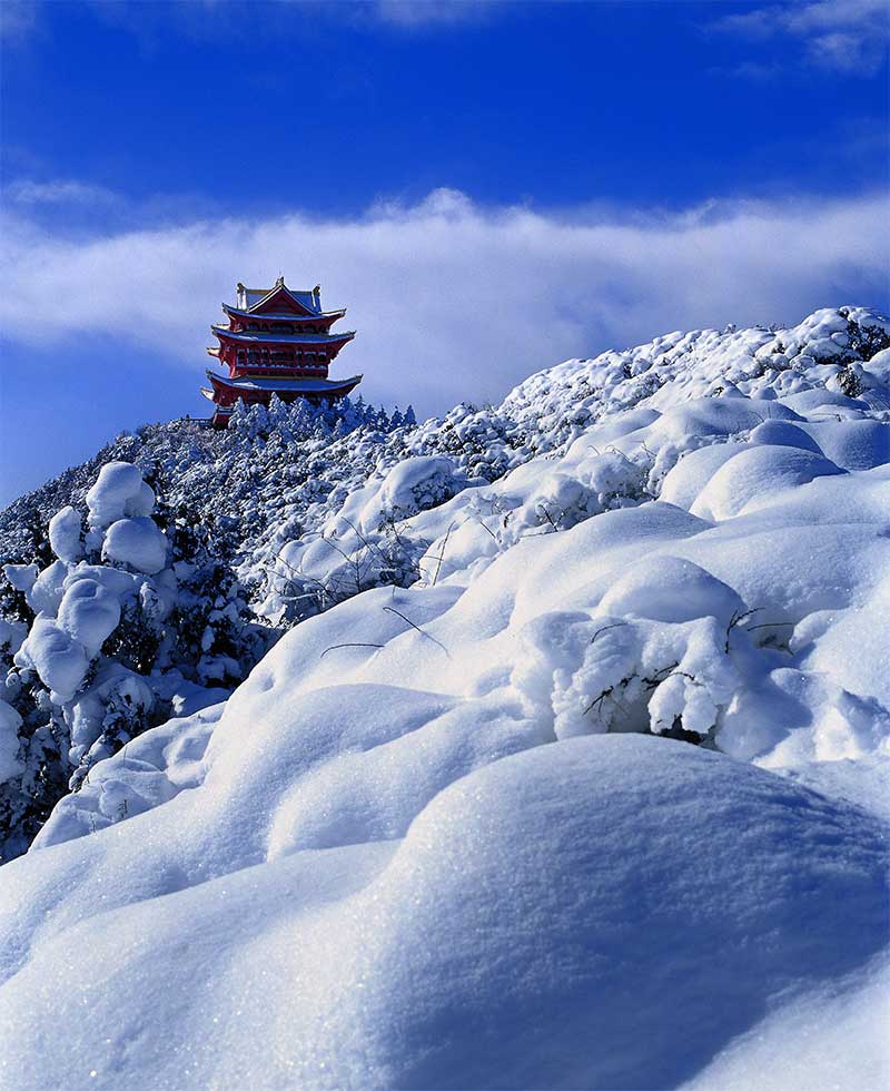 春节两人去峨眉山旅游要多少钱？香港出发详细费用攻略