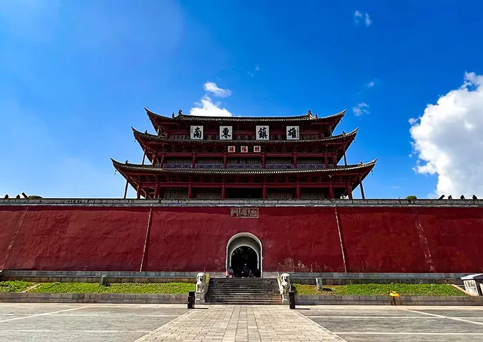 建水古镇-朝阳楼